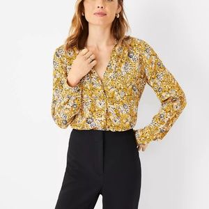 Ann Taylor Heritage Floral Camp Shirt Blouse -- Size Medium